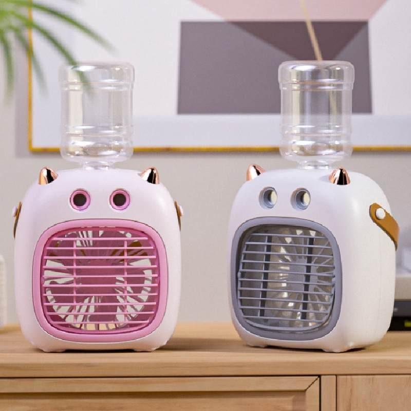 Tragbarer Mini Monster Dual-Sprüh-Befeuchtungsventilator Leiser wiederaufladbarer Schreibtischventilator
