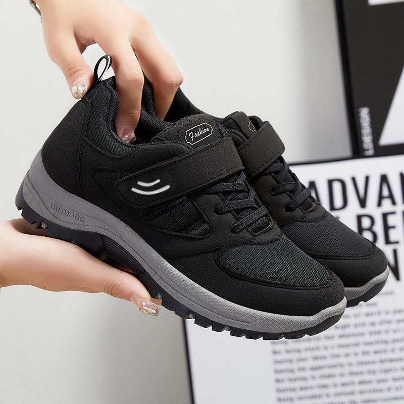 Velcro Summer Walking Shoes for Middle-Aged and Elderly Women - Sporty Mountaineering Style