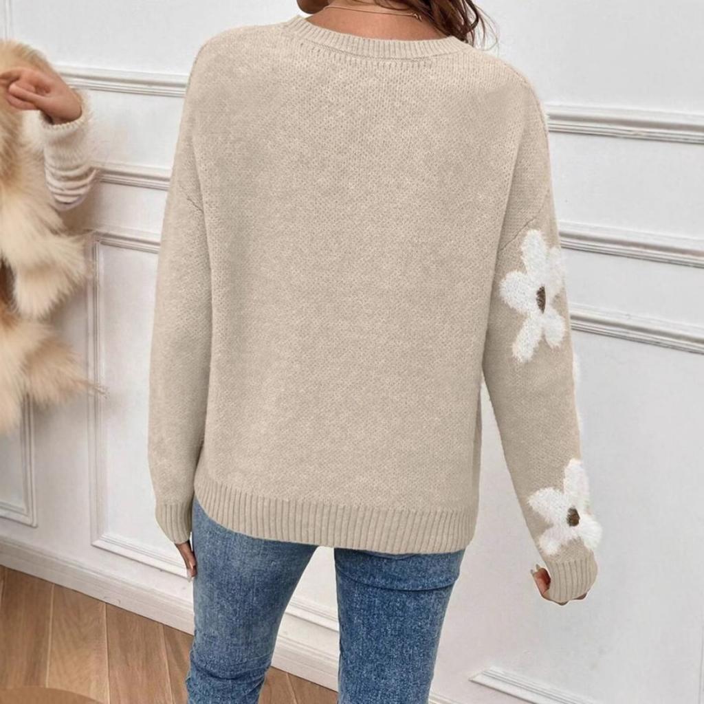 Hooded Round Neck Long Sleeved Sweater with Floral Jacquard Pattern for Autumn Women