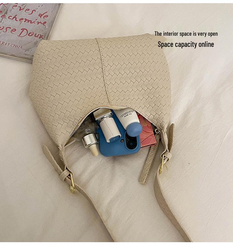 Cross2026 Women's Trendy Woven Tote: High-End, Versatile Single Shoulder Bag for Commuting and Style