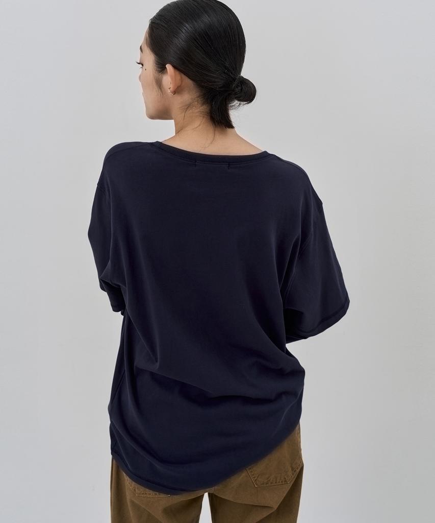 NUAKLE (W) Layered Sleeve T-Shirt_Navy