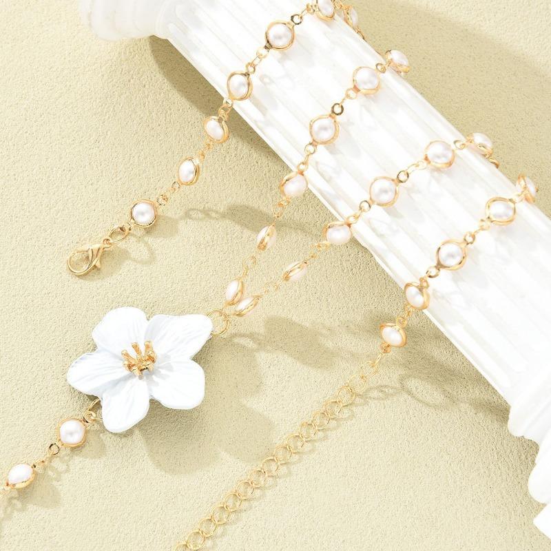 1PC New Flower Pearl Tassel Necklace Women's Niche Premium Sense Sweet Personality Delicate Necklace