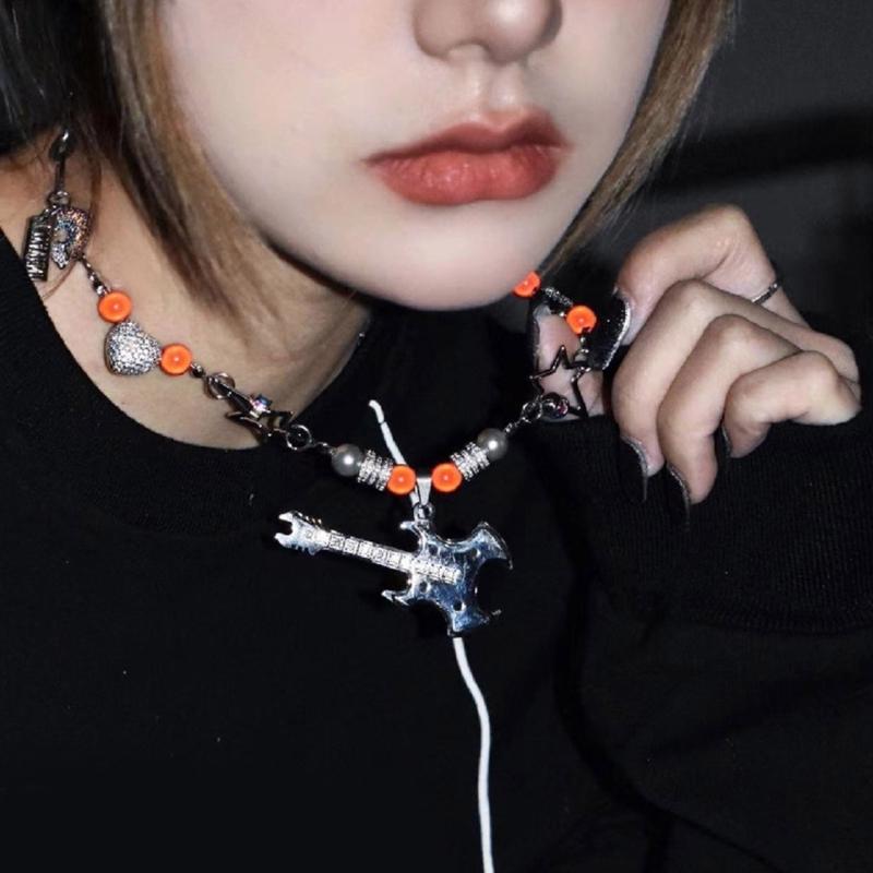 Cool Punk Guitar Pendant Necklace Hollow Star Rainbow Rhinestone Choker Collarbone Necklace Hip Hop Jewelry Y2K Choker