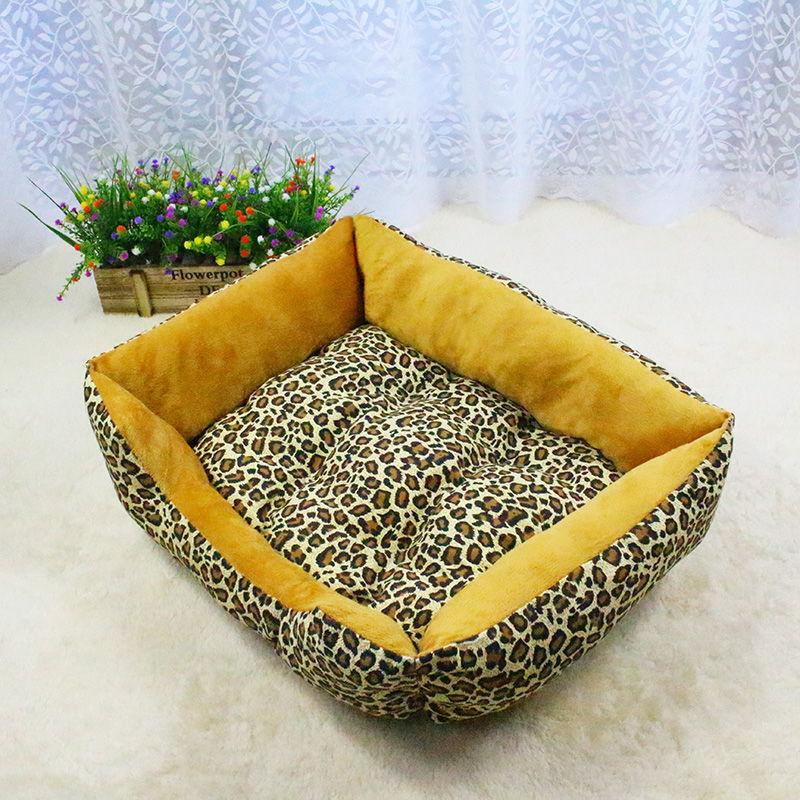 

Будиночок для собак. Будиночок для котів. Чотири сезони. Універсальне ліжко. Стійкість до укусів. Килимок для собак. Зимовий теплий будиночок для тварин 46*35 cm