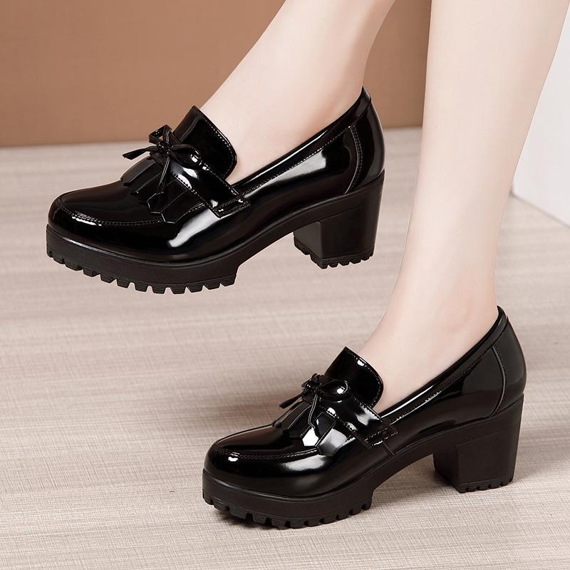 Small Size 32-43 Shallow Patent Leather Women Shoes Oxfords Women 2024 Spring Slip On Med Block Heels Platform Pumps Office Mom