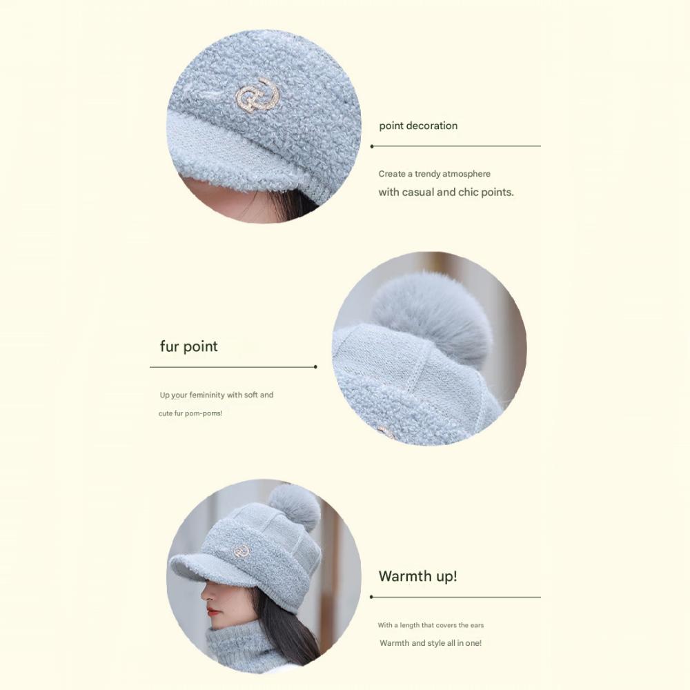 Cappello invernale da donna in poliestere con pelliccia sintetica e ponpon