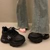 Petites et fines chaussures de papa hiver nouvelle ultra-légères rehaussantes semelle épaisse muffin décontractées chaussures de sport
