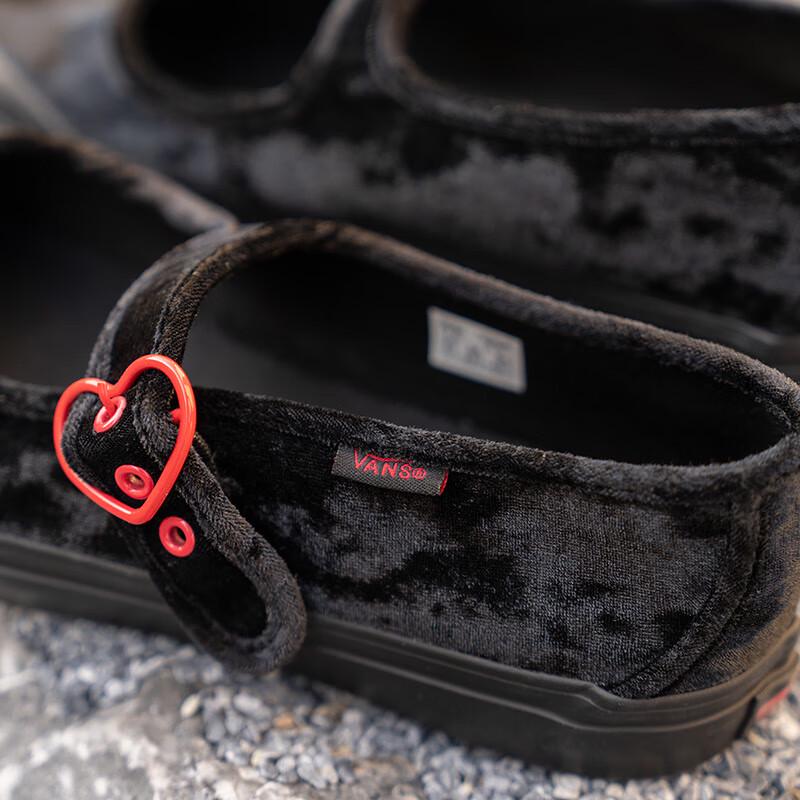VANS Mary Jane Velvet Heart Buckle Shoes