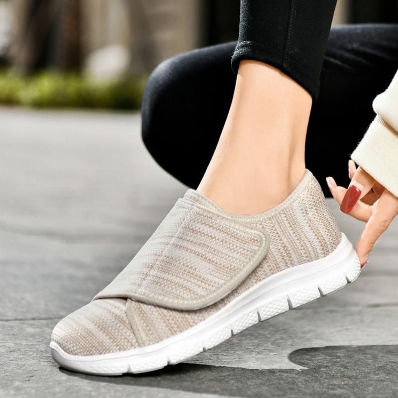 Spring/Summer Lightweight Breathable Mesh Velcro Women's Casual Shoes Comfortable Sports Shoes