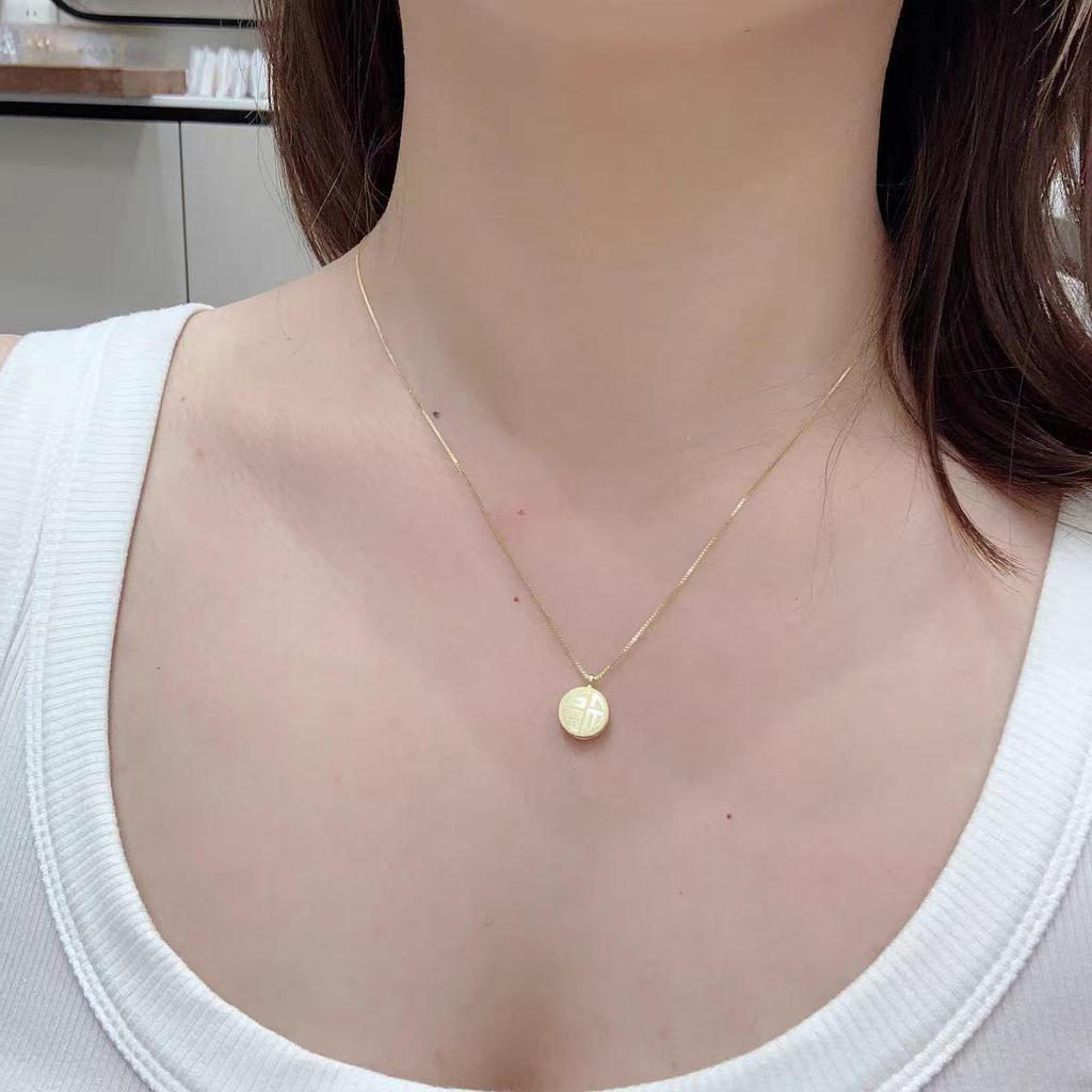 Elegant S925 Sterling Silver Chinese Fu Pendant Clavicle Necklace for Women - Double-Sided Light Luxury Accessory