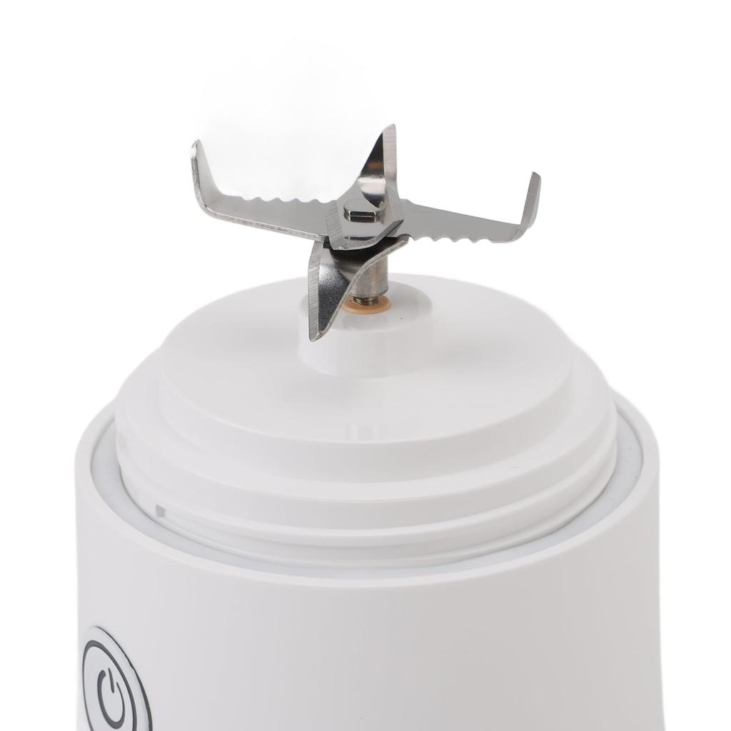 Portable Blender, USB Electric Blender Mini Portable Juicer with Stainless Steel Blades for Blending Mixed Fruits and Vegetables, 600ml