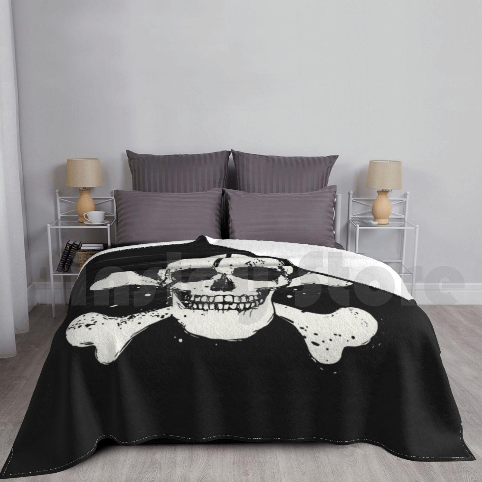 Jolly Roger Pirate Flag Skull & Crossbones Blanket For Sofa Bed Travel Jolly Roger Pirate Skull Skull And Size: 75*100cm, Weight: 230 GSM