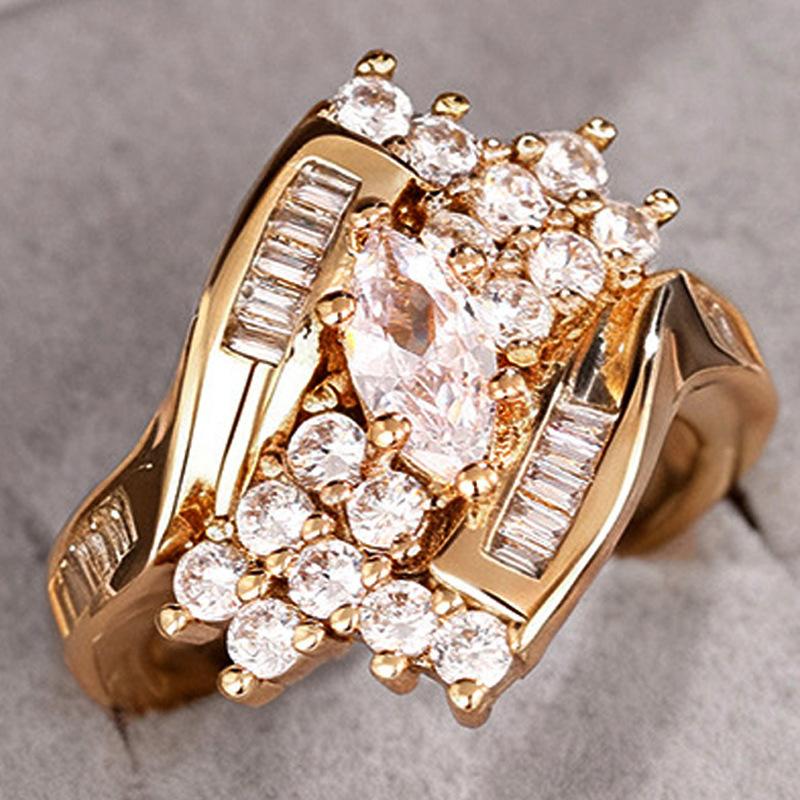 Xiaohongshu Recommends Popular Jewelry, Trendy Niche Group Zircon Ring for Women, Exquisite Horse Eye Ring.