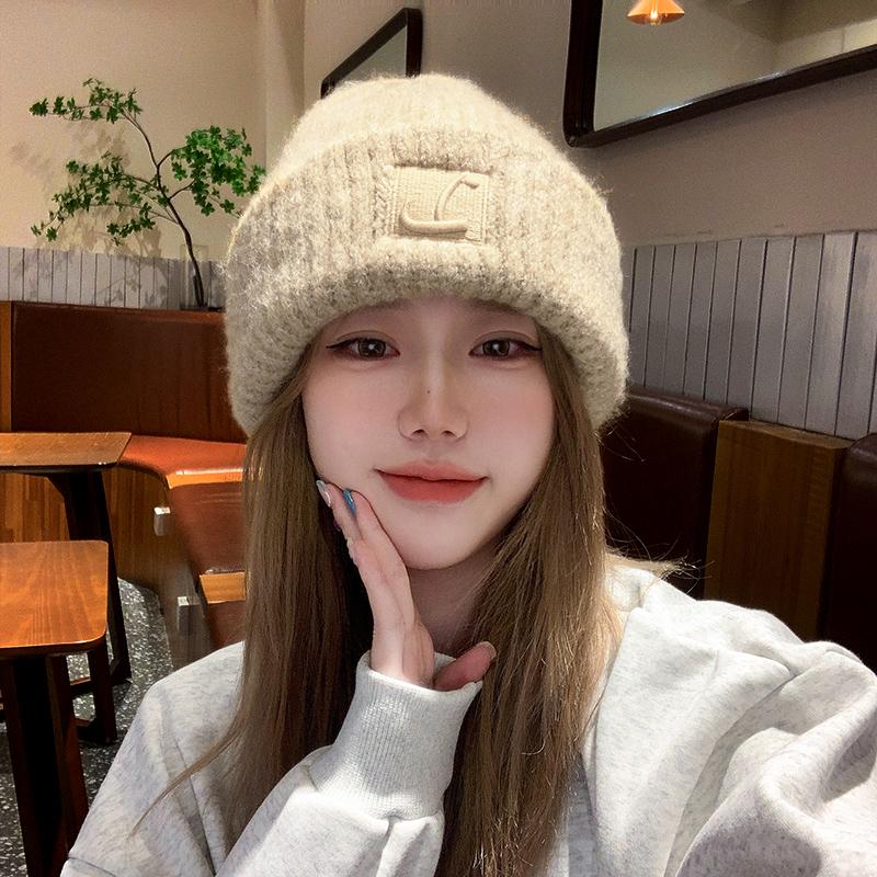 Woolen Hats for Men and Women Loose and Warm Piles of Cold Hats Big Face and Small Knitted Ear Protection Hats