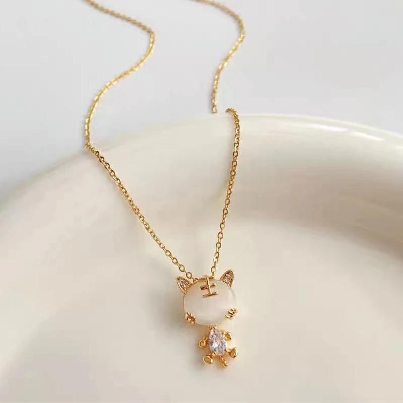 1 Pcs Animal Series Copper Pendant Combination Titanium Steel Chain Light Luxury Collarbone Necklace Accessories