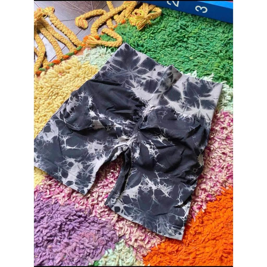 Women's Yoga Shorts High Waist Tight Running Workout Pants Elastic Fitness Capris Quick Dry Training Pants Black M
