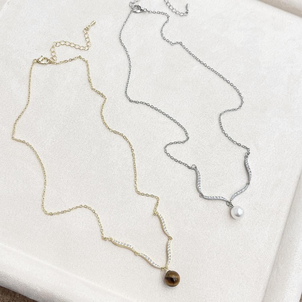 Elegant Diamond-Studded Pearl Wave Necklace: Exquisite, Versatile Niche Design