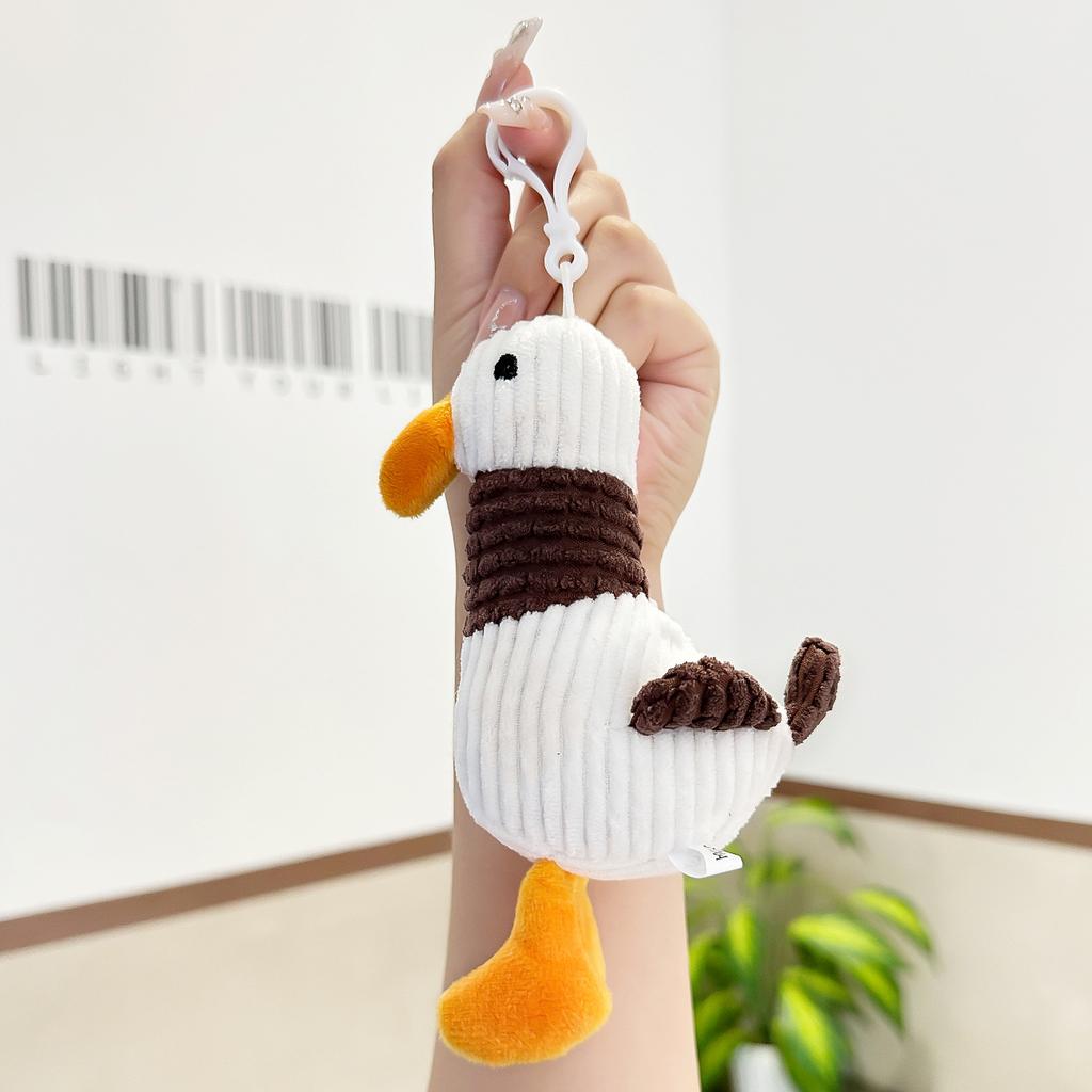 Portachiavi anatra che fa rifornimento, ciondolo, bambola bambola bambola, femminile, carino ornamento bambola di peluche boutique