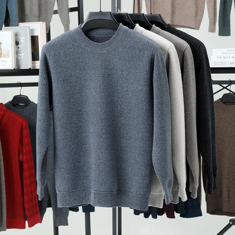 2025 Winter Men's Plus Velvet Round Neck Sweater: Casual, Simple, Warm Knitwear for Middle-Aged Comfort