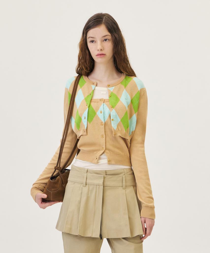 GROVE Veni Argyle Crop Cardigan (Beige)