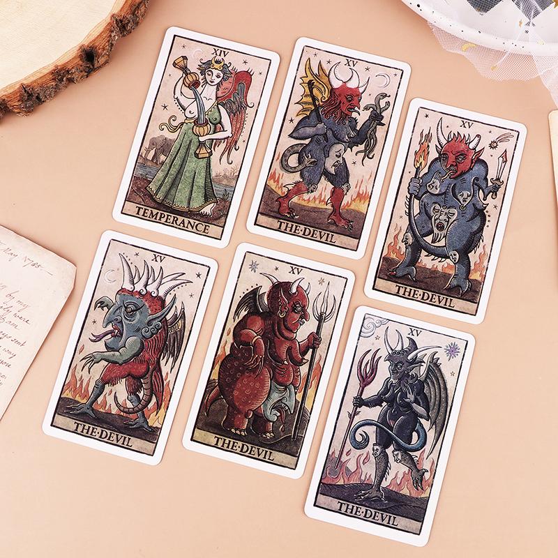 Della Luna Tarot Cards Fortune-Telling Oracle Divination Edition Creativity Illustrated English Version Moon Board Game Deck