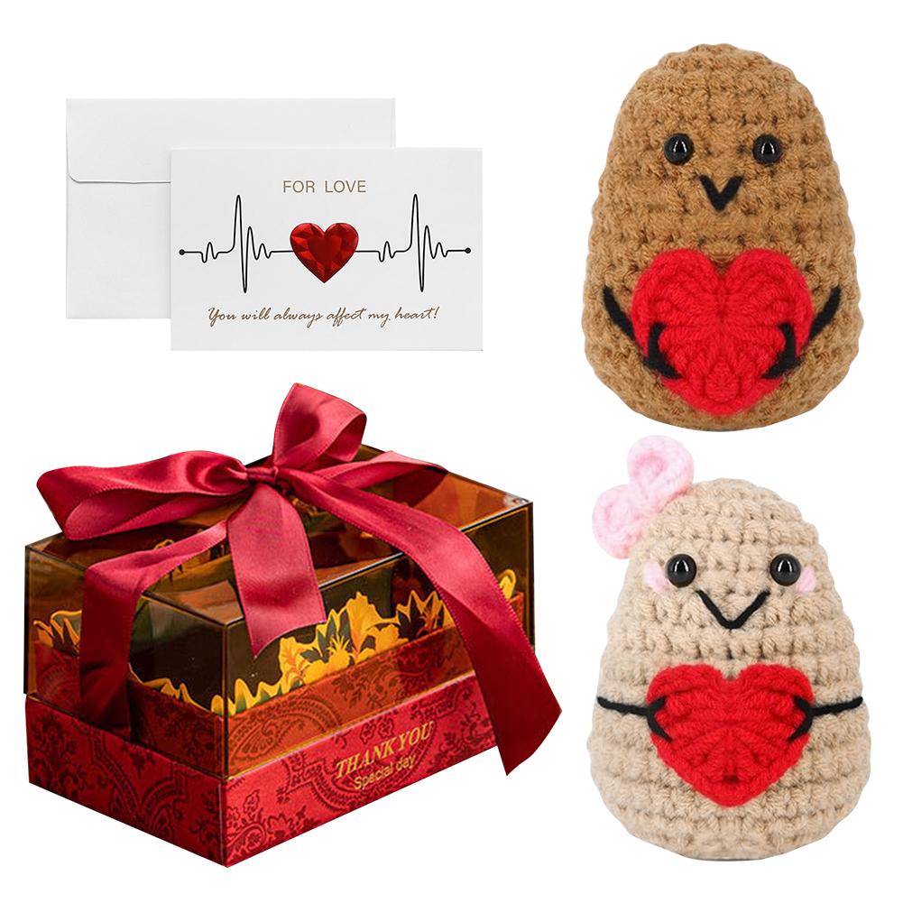 2Pcs Mini Handmade Potatoes with Card & Gift Box Inspirational Crochet Dolls Creative Birthday Gifts for Friends