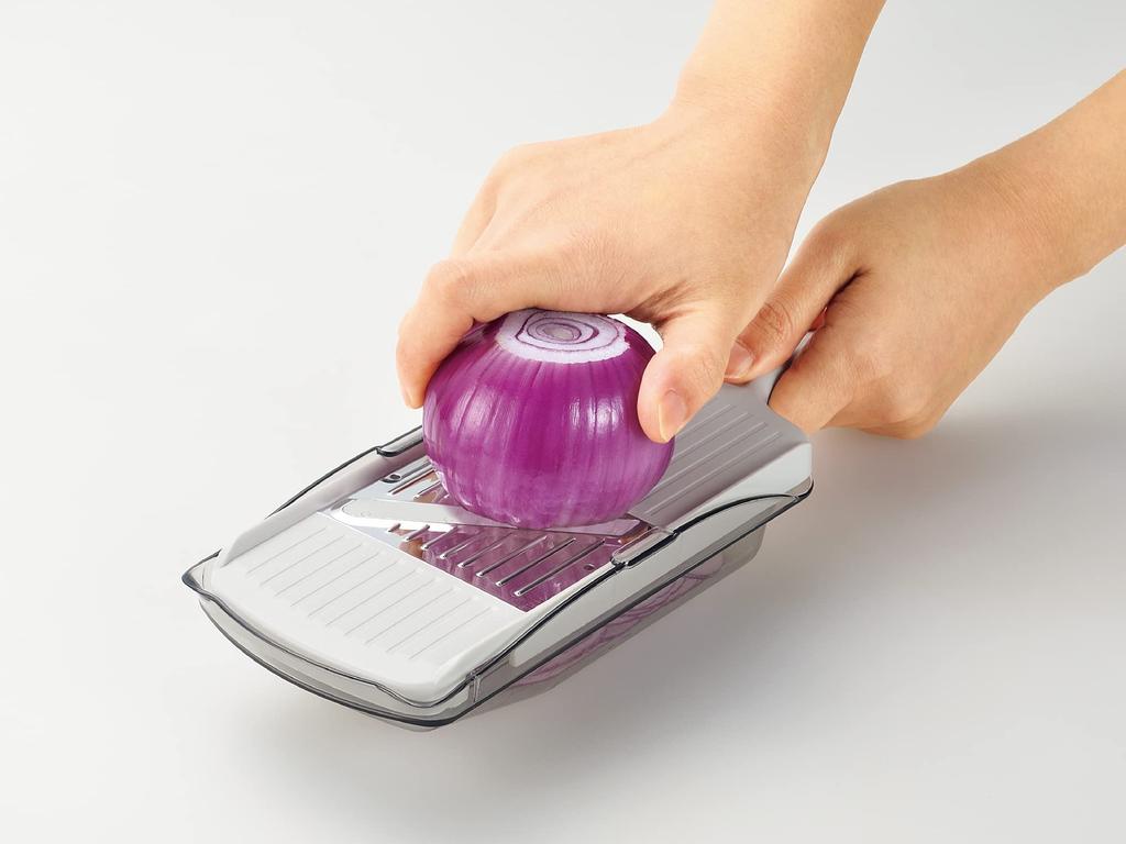 Takagi Kanesada Vegetable Cut Stainless Steel Slicer with Grating Slicing and Dishwasher Handle Made in Takagi TAKAGI Container, Julienne, Safe,