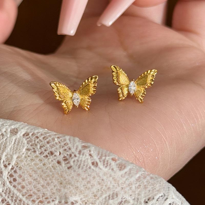Colorful Handcrafted Butterfly Stud Earrings Are Stylish and Simple in Design, Lightweight and Cute for Everyday Wear