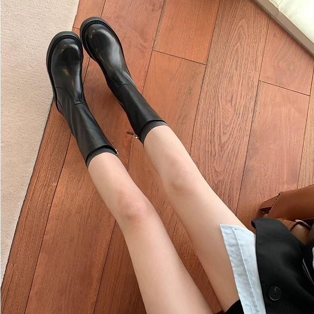 Cowhide version! Grape mother has the same retro round head side zipper and thin boots with heightened thick bottom medium tube knight boots for women