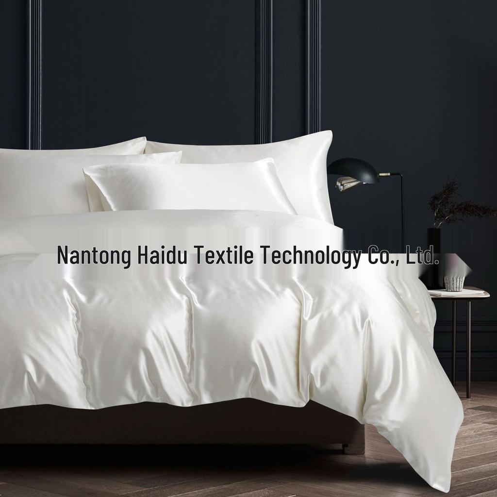 Satin Silk 3-Piece Bedding Set: Duvet Cover, Pillowcase, Pillow Core Cover