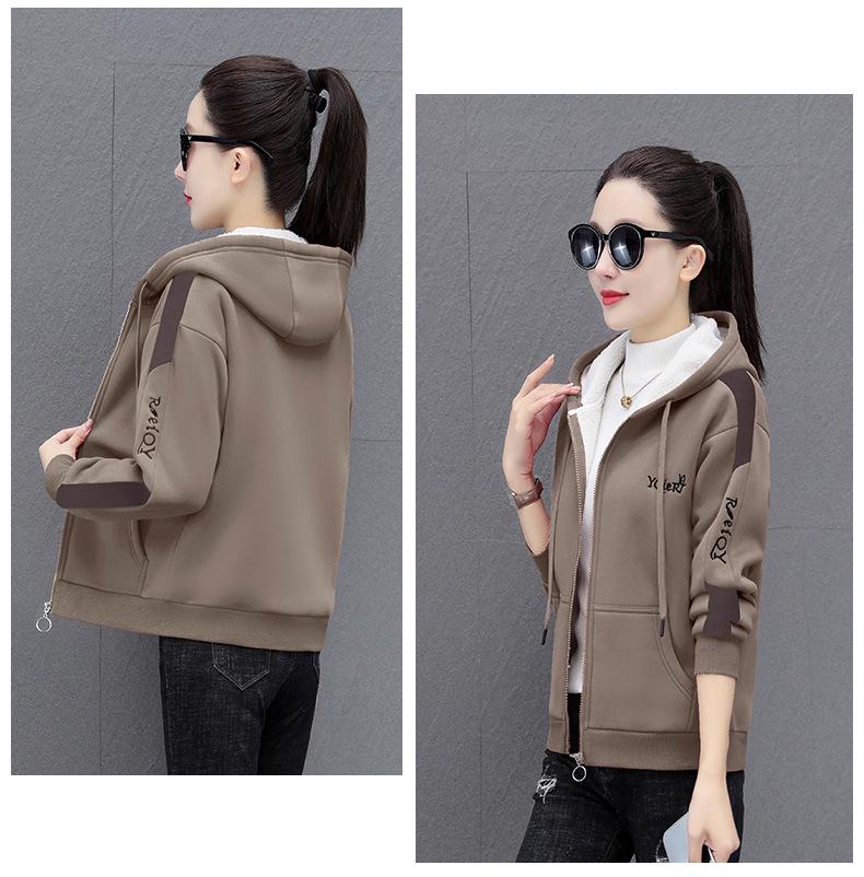 Woodpecker Women's Fleece-Lined Hooded Embroidered Coat: Autumn/Winter 2025 Fashion