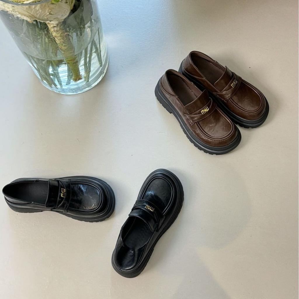MIU's spring new small leather shoes for women to wear high-end French retro loafers for women's versatile platform women's shoes