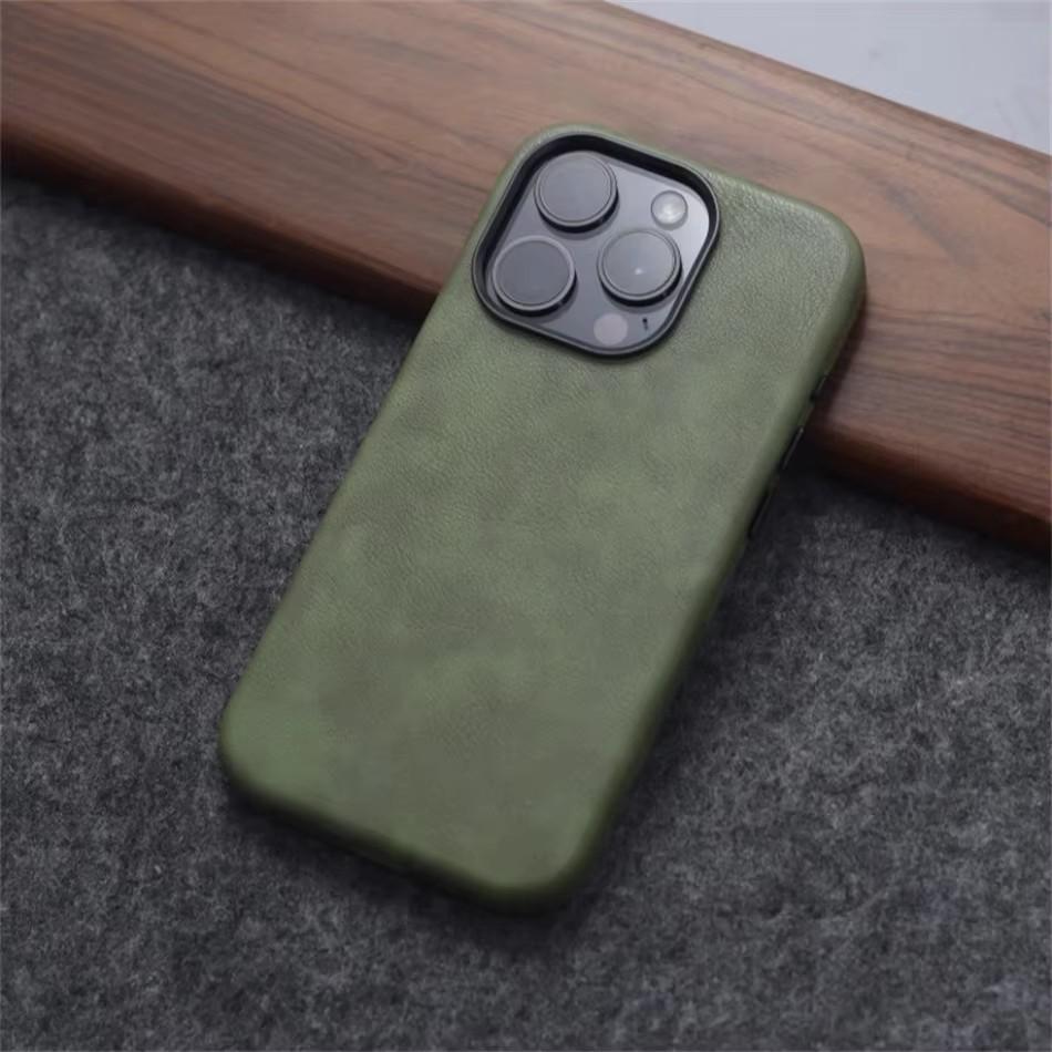 Retro Crazy Horse Leather MagSafe Phone Case For iPhone 16 Pro 15 14 13 12 17 Pro Max Simple Leather Texture Magnetic Phone Case