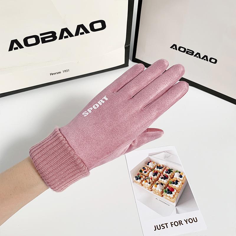 Men's and Women's Winter Touchscreen Gloves: Windproof, Suede, Two-Fingerless Design, Non-Slip, Warm, Female Student-Friendly.