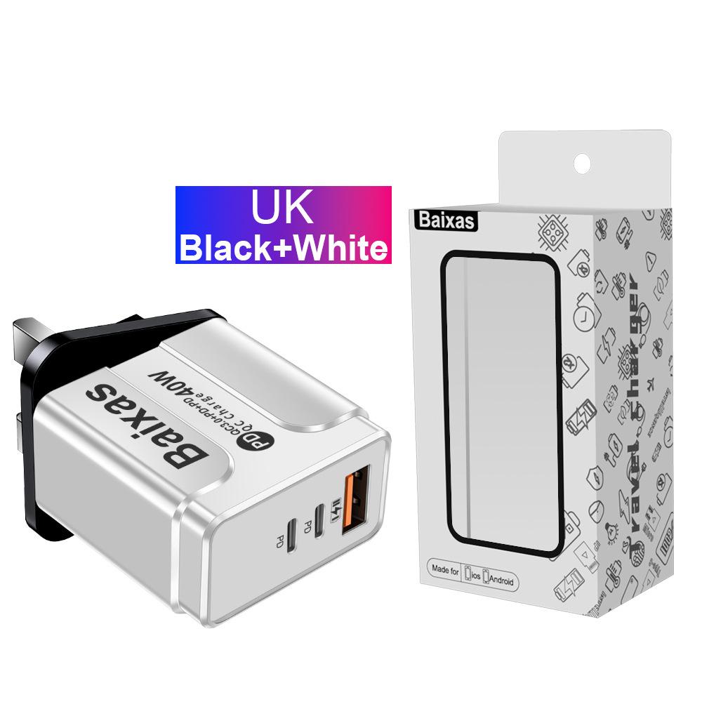 Universal Power Adapter: Compatible with UK, EU, US, AU Standards, 1 USB & 2 PD Ports.
