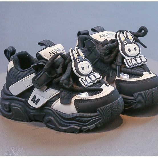 Girls Sports Shoes Autumn 2025 New Cartoon Children's Dad Shoes Boys Running Shoes Breathable Mesh Casual Shoes