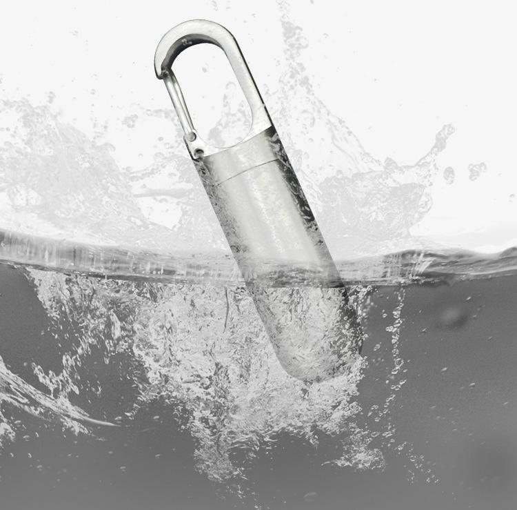 Wasserdichte Hänge-Pillendose aus Reintitan: Tragbare versiegelte Aufbewahrung für Medikamente