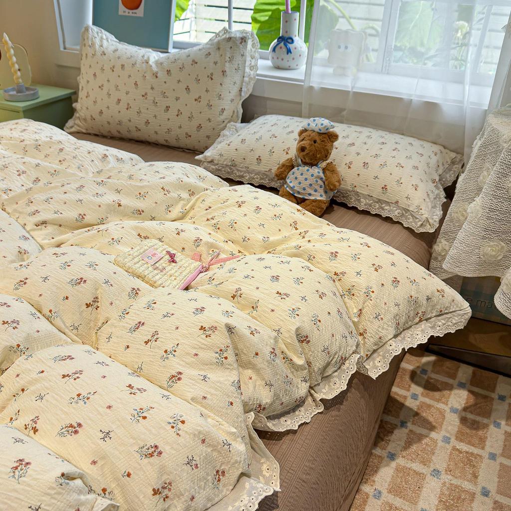 New Floral Jacquard Lace Cotton Duvet Cover Set - Four Pieces with Textured Embroidery