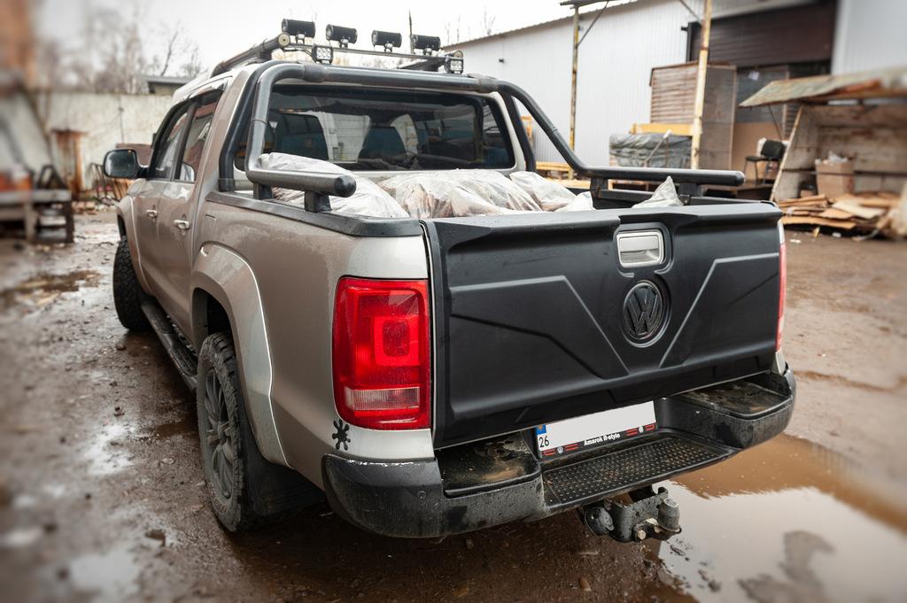 

Накладка на крышку багажника (ABS) для Volkswagen Amarok 2010-2022 гг