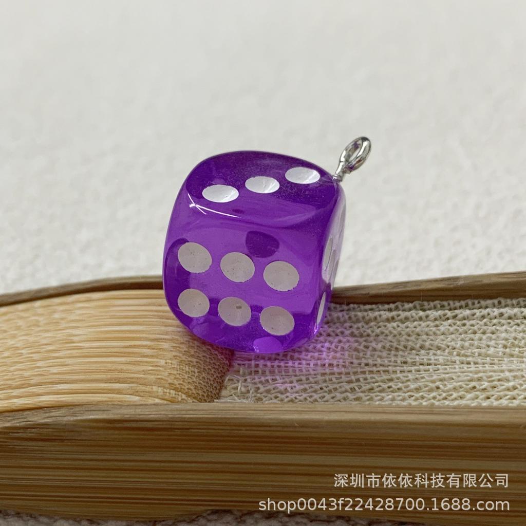 14mm Farbe Transparent Dreidimensional Sieb Würfel Farbe Ohrringe Schlüsselanhänger Anhänger DIY Schmuck Zubehör für den grenzüberschreitenden Handel