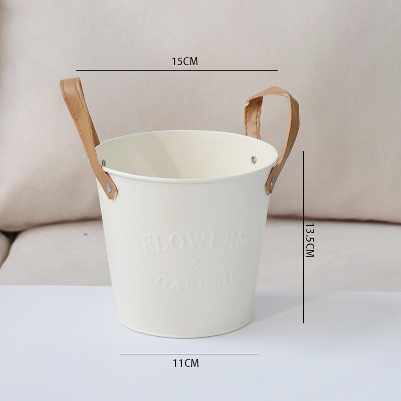 Small Retro Distressed Whitewashed Tin Flower Pot for Tabletop or Balcony Decor, Ideal for Succulents and Iron Lettering