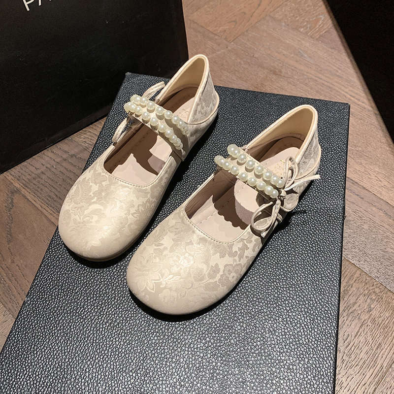 Small fragrant style Mary Jane shoes women's 2025 spring and autumn new French retro pearl word with ballet flats