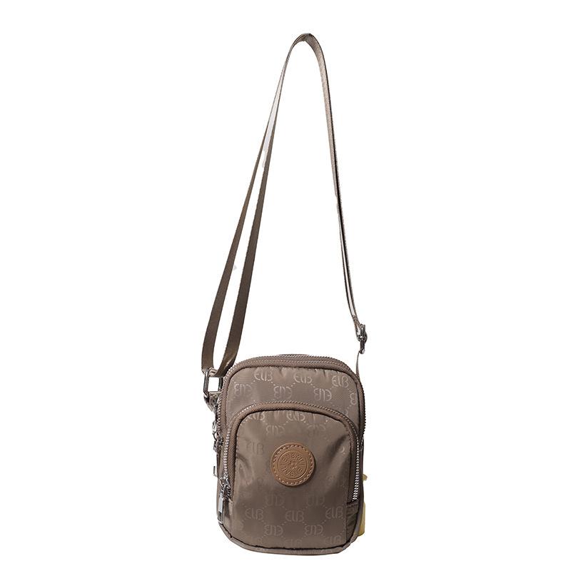 Mobile phone bag women's 2025 new small satchel women's casual shoulder bag casual versatile messenger bag women's mini small bag