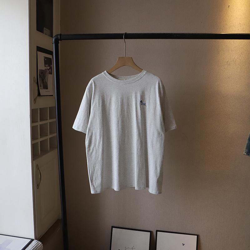 

[Bi Zheng] 2025 Summer Korean Round Neck Embroidered Puppy Loose Short Sleeve Women s T-shirt One Size кремовый/серый