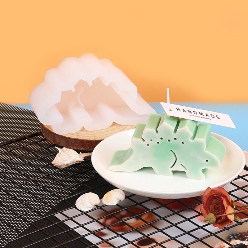 Dinosaur Sugar Silicone Mold Cake Mold Vegetable Candy Cookie Mold Chocolate Ice Block French Dessert Cake Decorations