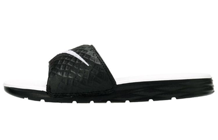 Nike Benassi Solarsoft  Black  Women s 705475-010 38