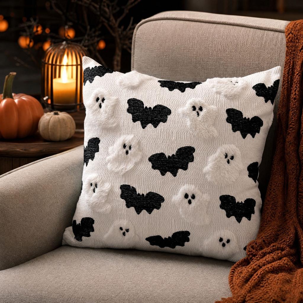 Halloween Quilted Throw Cover with and Pumpkin Design, 4545 cm for Couch Sofa Decor, Insert Not Included