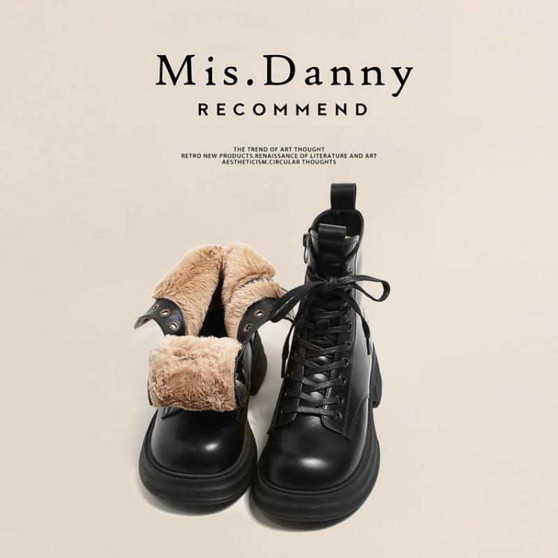 Martin boots women's 2025 new British style retro boots women's spring and autumn single boots thick-soled lace-up versatile snow short boots