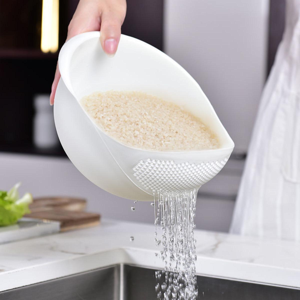 Rice Washing and Draining Basket, Creative Sieve with Handle, Convenient and Multifunctional, Large Capacity Streamlined Design for Quick Drainage 1 PC