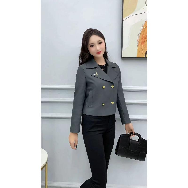 Vylepšete svůj styl tímto podzimním sakem.